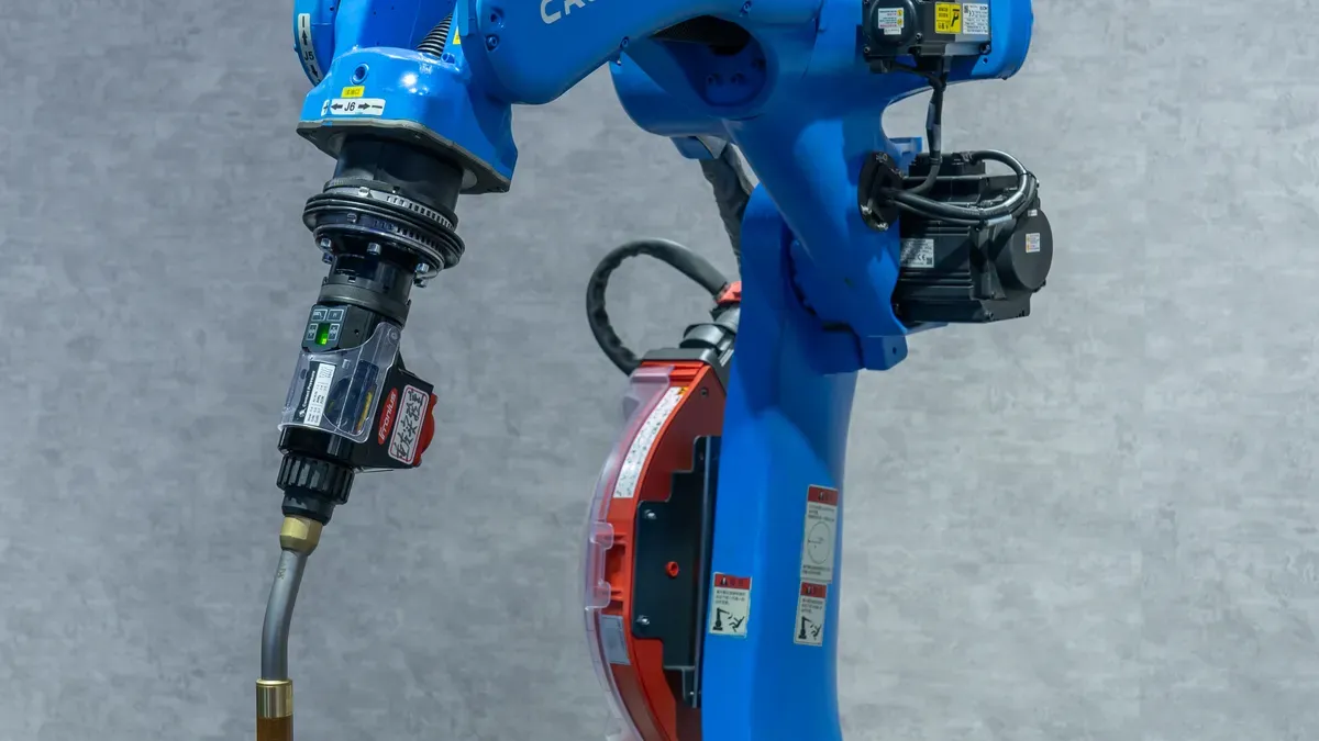 Robot Wiring Harnesses for 6-Axis Arms